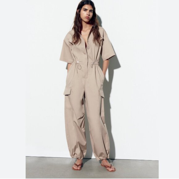 NWT ZARA FULL LENGTH Poplin GABARDINE JUMPSUIT Beige  Cargo Pocket Blogger Fave - Picture 2 of 14